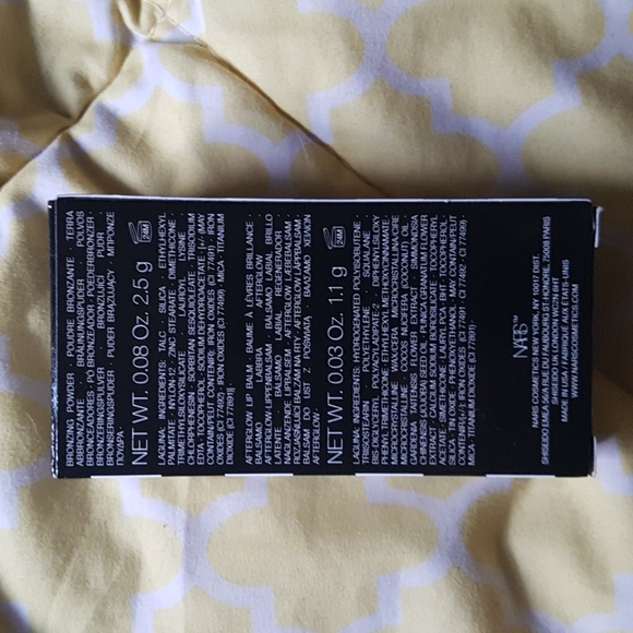 Nars Gift Set - Picture 3 of 3